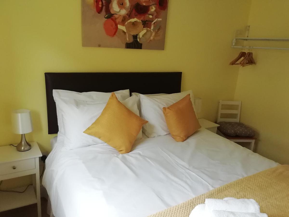 Wilma's Guest House Dundonnell Extérieur photo